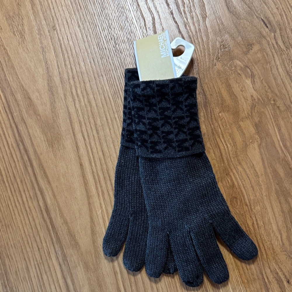 Michael Kors Dark Gray Patterned Knit Gloves